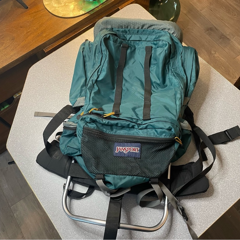 Vintage Jansport hiking backpack